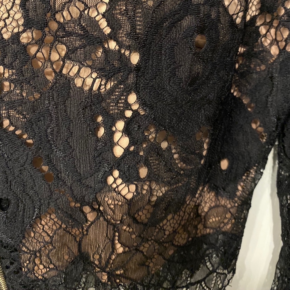 Lace Top - Picture 4 of 7